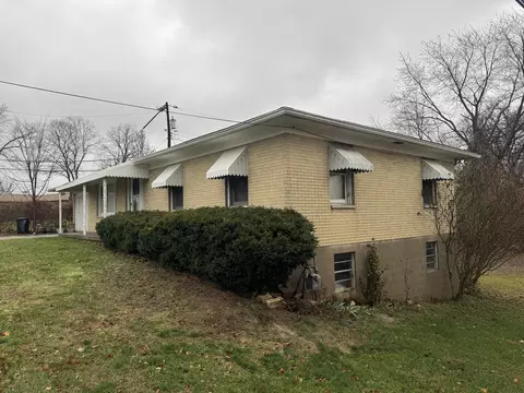 2448 Derr Rd, Springfield, OH 45503 photo 3