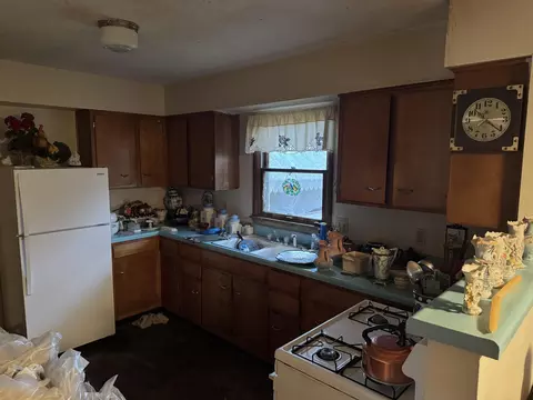 2448 Derr Rd, Springfield, OH 45503 photo 5