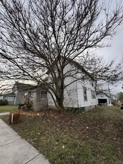 203 N Main St, Grover Hill, OH 45849