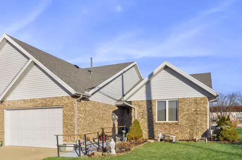 780 Berkshire Dr, Greenville, OH 45331