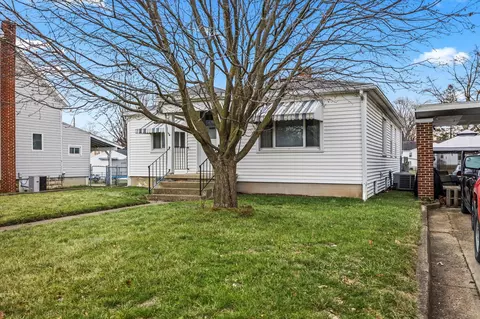 Exterior - 846 Spruce Ave, Sidney, OH 45365 photo 2 of 8