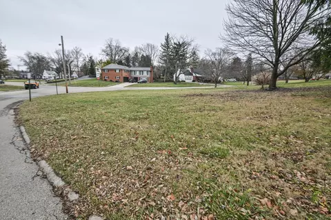 843 Tanglewood Dr, Springfield, OH 45504 photo 54