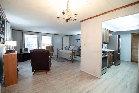 27 Beech Dr, Springfield, OH 45504 photo 3