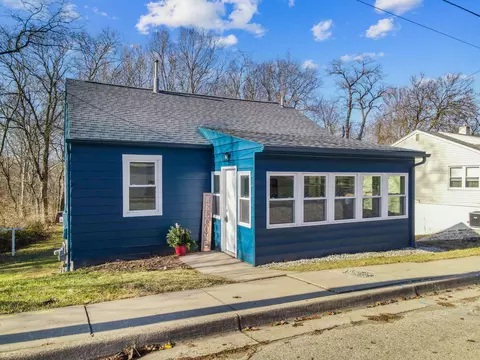 117 S Main St, Covington, OH 45318