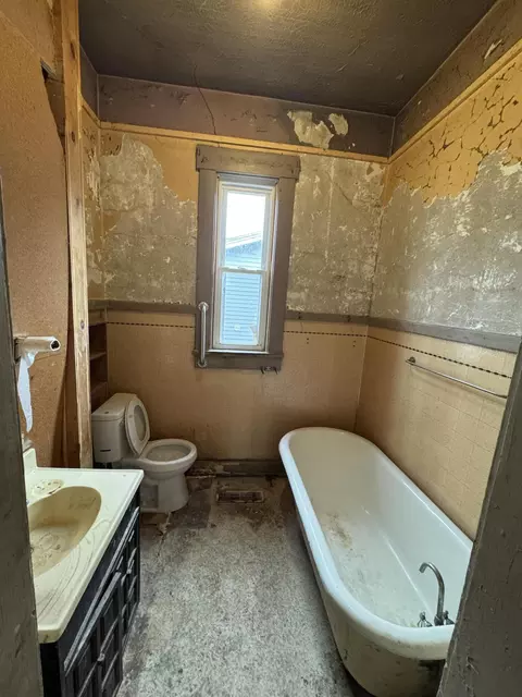 511 Scott St, Springfield, OH 45505 photo 9