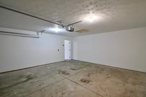 Other - 2921 Caldwell St, Springfield, OH 45503 photo 3 of 6