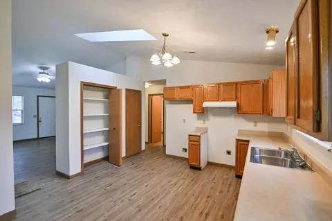 Kitchen - 2921 Caldwell St, Springfield, OH 45503 photo 4 of 4