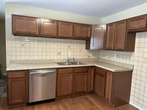 1500 Hyannis Dr, Springfield, OH 45503 photo 5