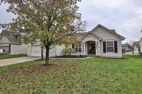 4958 Country Park Dr, Tipp City, OH 45371