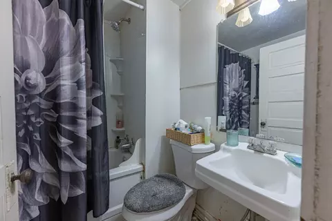218 N Light St, Springfield, OH 45504 photo 17