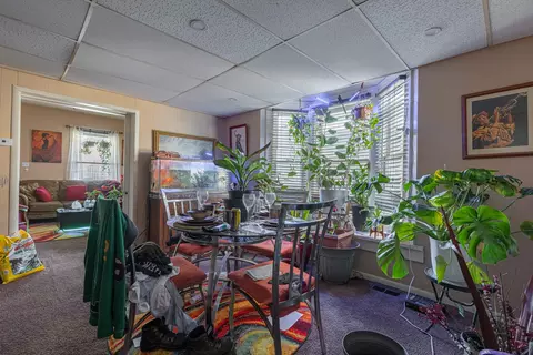 218 N Light St, Springfield, OH 45504 photo 7