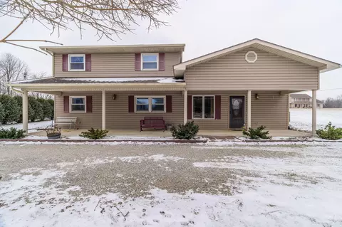 9599 Pasco Montra Rd, Sidney, OH 45365