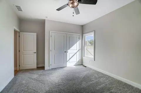 Bedroom - 5408 N Hampton Rd, Springfield, OH 45502 photo 9 of 9