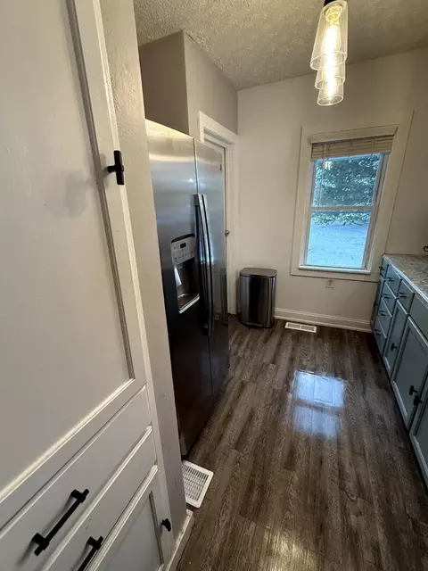 2152 W Blee Rd, Springfield, OH 45502 photo 7