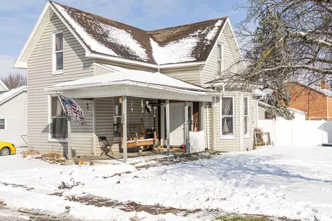 206 N Boggs St, De Graff, OH 43318