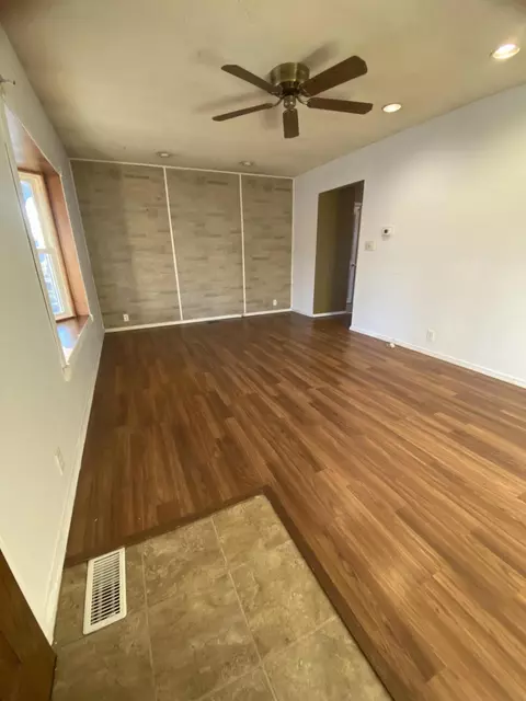 Living - 209 E Forest St, Celina, OH 45822 photo 1 of 4