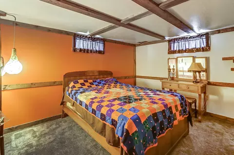 Bedroom - 2112 Miracle Mile, Springfield, OH 45503 photo 6 of 7