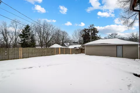 937 Oak St, Springfield, OH 45505 photo 3