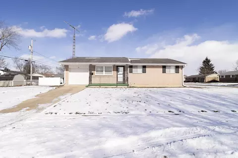 921 Mayfield Dr, Troy, OH 45373