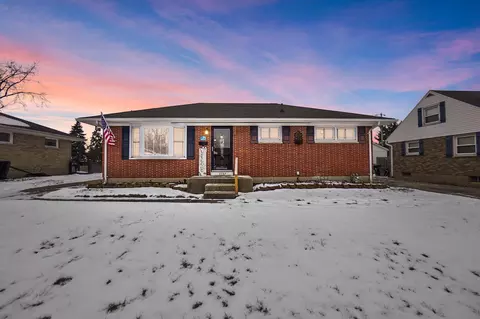 1137 Northlawn Dr, Springfield, OH 45503