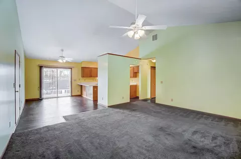 1247 Warbler Rdg, Springfield, OH 45503 photo 7