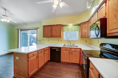 1247 Warbler Rdg, Springfield, OH 45503 photo 12