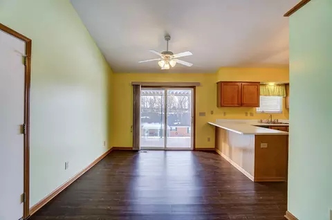 1247 Warbler Rdg, Springfield, OH 45503 photo 8