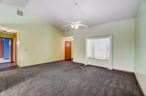 1247 Warbler Rdg, Springfield, OH 45503 photo 6