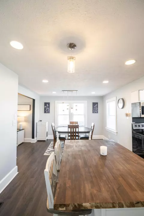 Dining - 2310 Woodside Ave, Springfield, OH 45503 photo 2 of 2