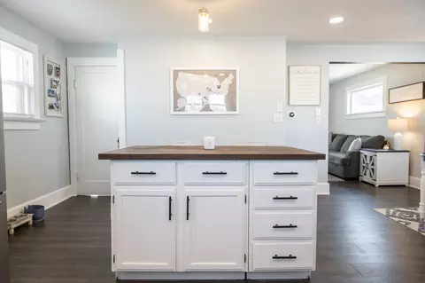 Kitchen - 2310 Woodside Ave, Springfield, OH 45503 photo 1 of 4