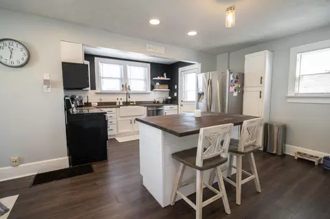 Kitchen - 2310 Woodside Ave, Springfield, OH 45503 photo 2 of 4
