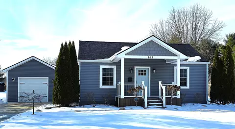 163 Helen St, Enon, OH 45323