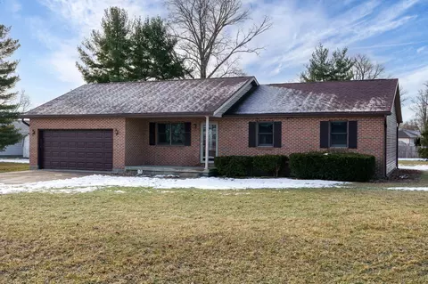 4058 Walnut Grove Cir, Urbana, OH 43078