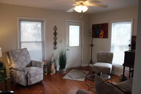 2433 Woodside Ave, Springfield, OH 45503 photo 3