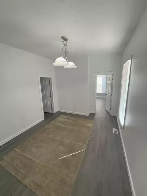 209 N Thompson Ave, Springfield, OH 45504 photo 7