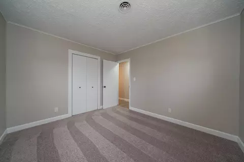 2151 S Aragon Ave, Kettering, OH 45420 photo 27