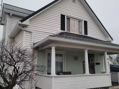 409 W Wayne St, Celina, OH 45822 photo 4