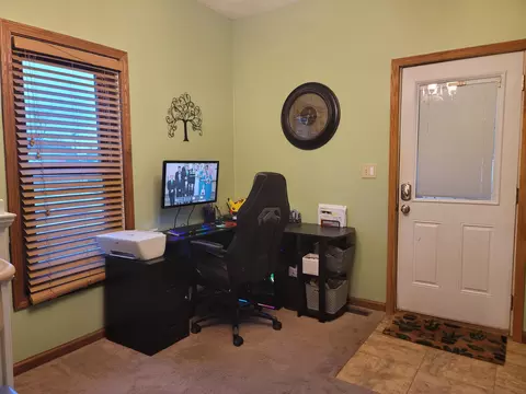 409 W Wayne St, Celina, OH 45822 photo 9