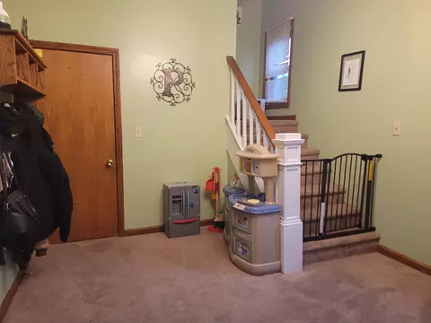 409 W Wayne St, Celina, OH 45822 photo 8