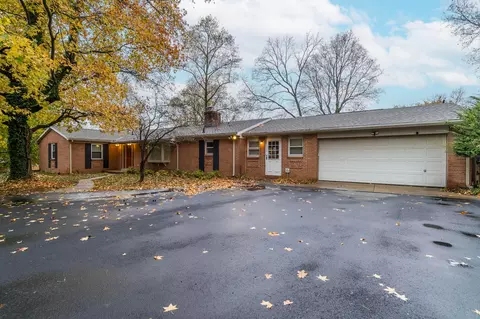 426 S Linden Ave, Miamisburg, OH 45342