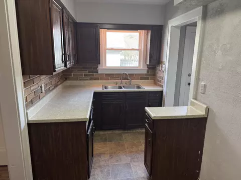 854 856 Champion Ave, Springfield, OH 45503 photo 10