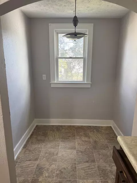 854 856 Champion Ave, Springfield, OH 45503 photo 12