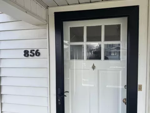 854 856 Champion Ave, Springfield, OH 45503 photo 4