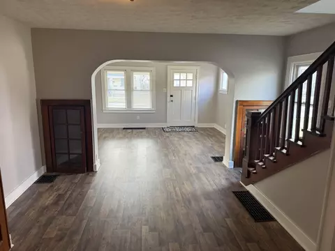 854 856 Champion Ave, Springfield, OH 45503 photo 7