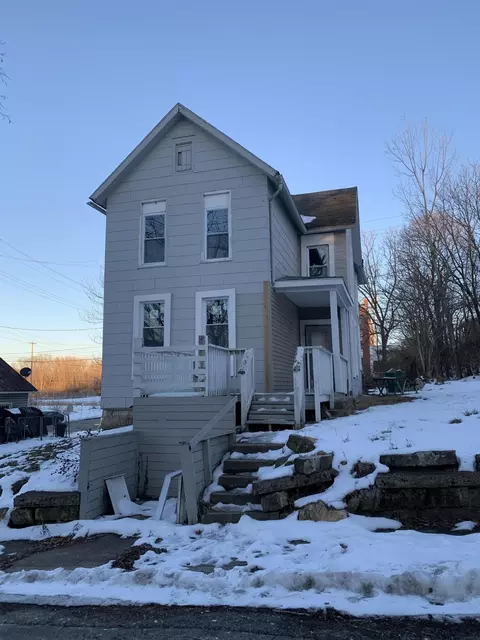 360 Gallagher St, Springfield, OH 45505