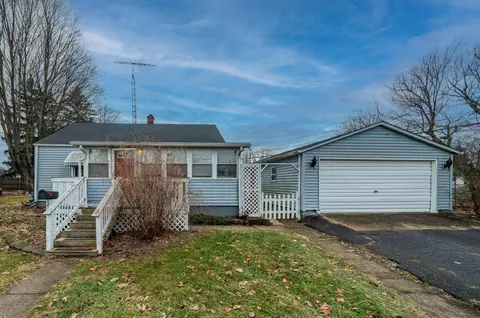 2411 Irwin Ave, Springfield, OH 45505