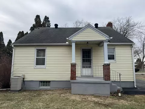 2480 Old Clifton Rd, Springfield, OH 45502 photo 4