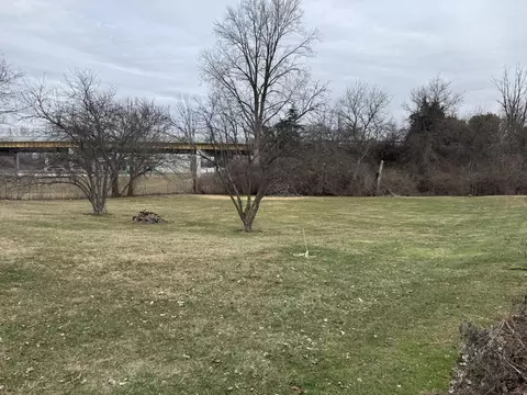 2480 Old Clifton Rd, Springfield, OH 45502 photo 6