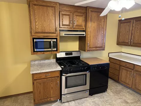 1673 Uplands Dr, Springfield, OH 45506 photo 9
