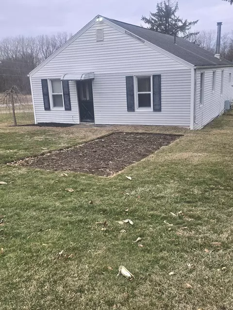 371 S Mill St, De Graff, OH 43318 photo 5